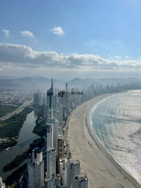 Apartamento com 4 quartos à venda em Centro, Balneario Camboriu - SC - imagem 8 Foto 8 de Apartamento com 4 quartos à venda em Centro, Balneario Camboriu - SC