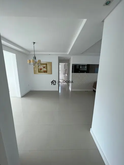 Apartamento com 3 quartos à venda, 140m2 em Pioneiros, Balneario Camboriu - SC - imagem 2 Foto 2 de Apartamento com 3 quartos à venda, 140m2 em Pioneiros, Balneario Camboriu - SC