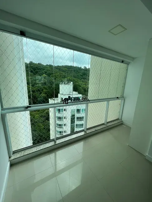 Apartamento com 3 quartos à venda, 140m2 em Pioneiros, Balneario Camboriu - SC - imagem 3 Foto 3 de Apartamento com 3 quartos à venda, 140m2 em Pioneiros, Balneario Camboriu - SC