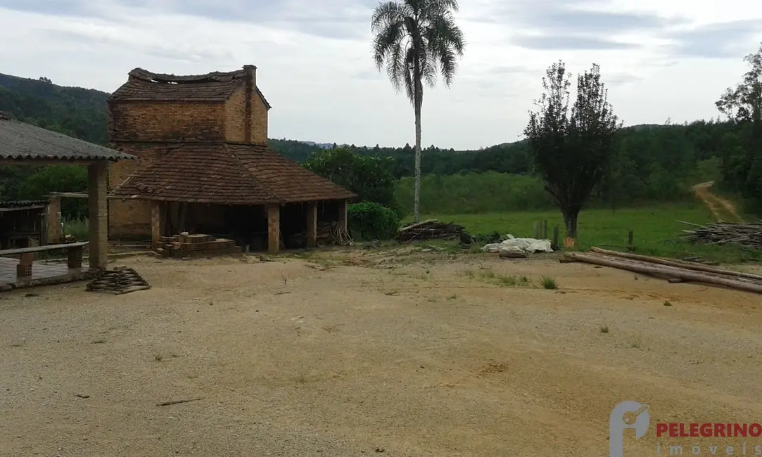 Foto 4 de Chácara com 4 quartos à venda, 91m2 em Cerro Grande Do Sul - RS