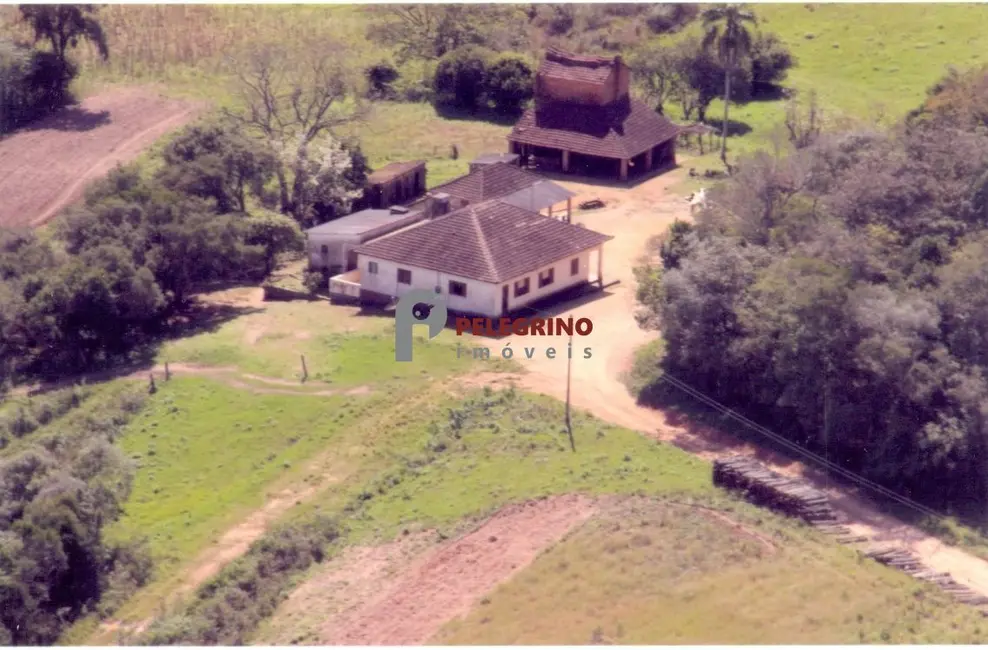 Foto 1 de Chácara com 4 quartos à venda, 91m2 em Cerro Grande Do Sul - RS