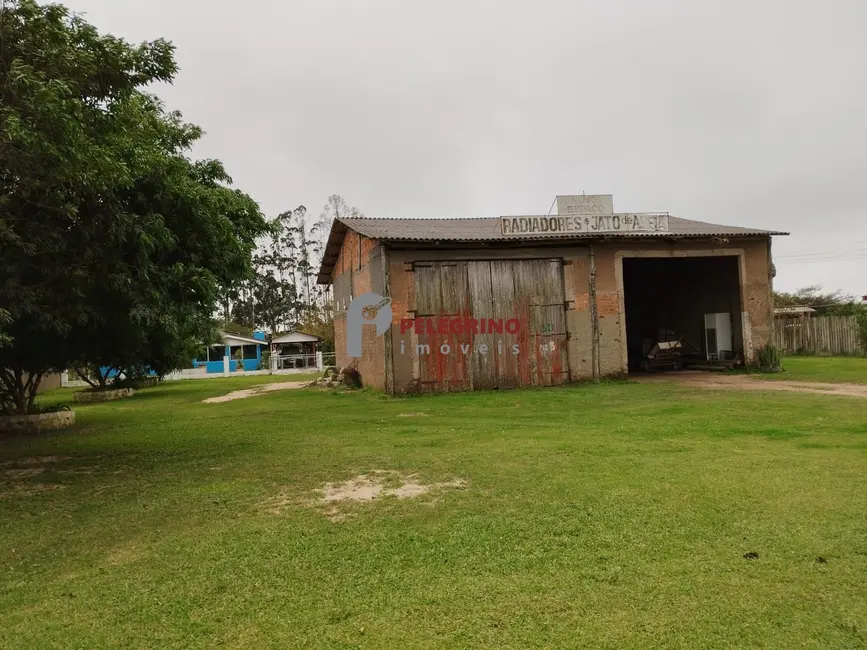 Foto 1 de Casa com 2 quartos à venda, 400m2 em Tapes - RS