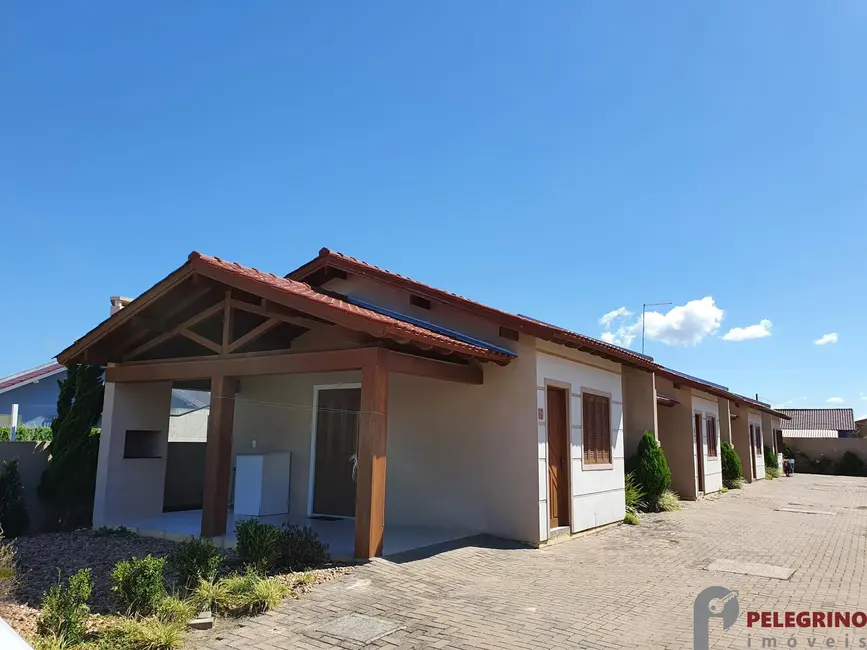 Casa de Condomínio com 2 quartos para alugar, 126m2 em Tapes - RS - imagem 2 Foto 2 de Casa de Condomínio com 2 quartos para alugar, 126m2 em Tapes - RS