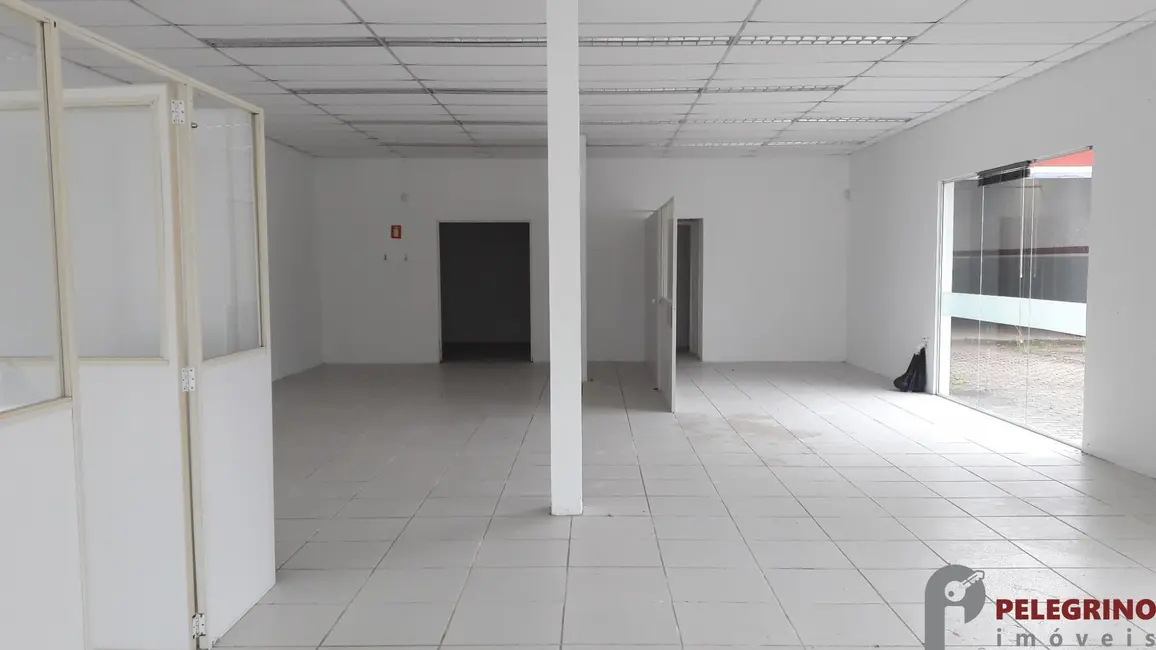 Prédio Inteiro para alugar, 180m2 em Centro, Tapes - RS - imagem 3 Foto 3 de Prédio Inteiro para alugar, 180m2 em Centro, Tapes - RS