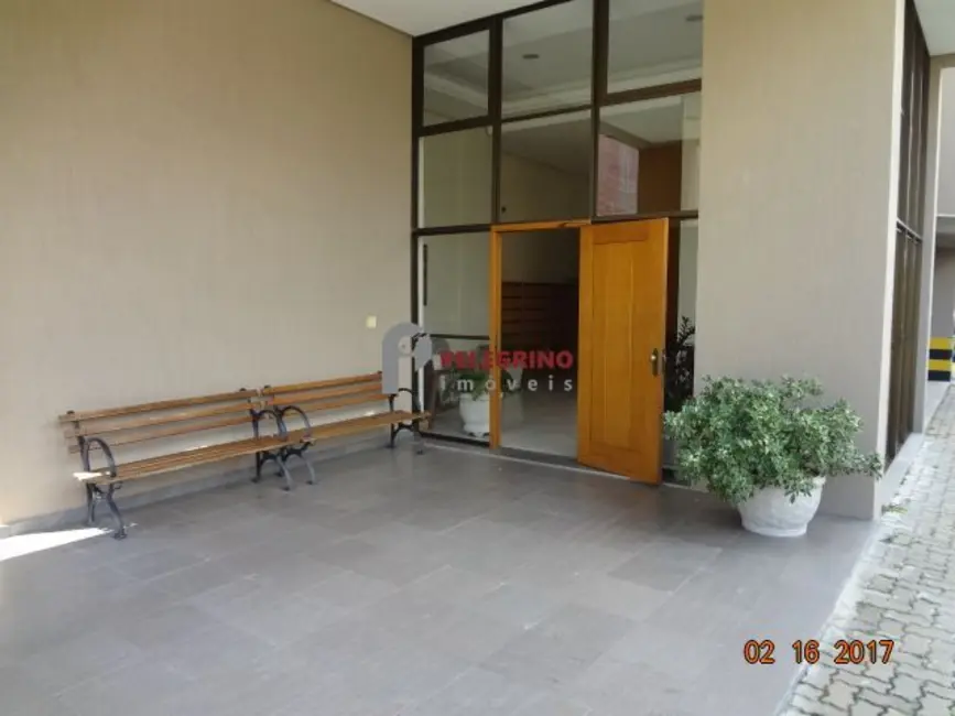 Foto 1 de Apartamento com 2 quartos para alugar, 55m2 em Santana, Porto Alegre - RS