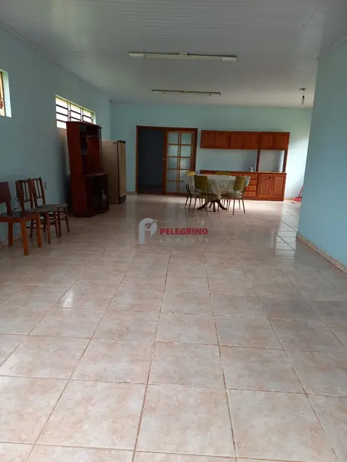Foto 2 de Casa com 3 quartos à venda, 180m2 em Tapes - RS