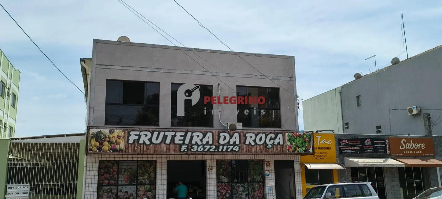 Foto 1 de Prédio Inteiro com 7 quartos à venda, 233m2 em Centro, Tapes - RS