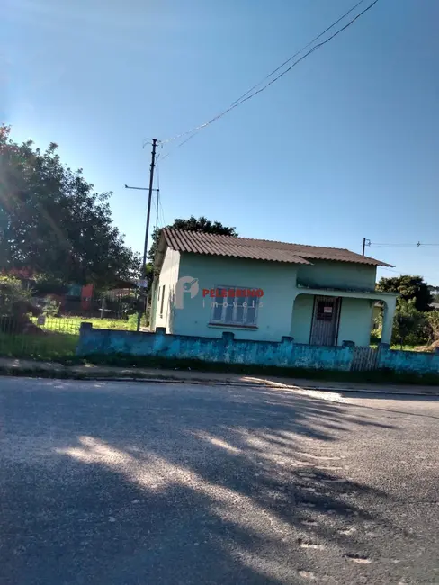 Foto 2 de Casa com 2 quartos à venda, 67m2 em Tapes - RS