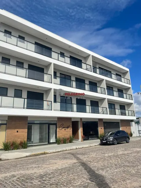 Foto 3 de Apartamento com 2 quartos à venda, 65m2 em Centro, Tapes - RS