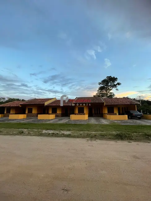 Foto 1 de Sala Comercial com 6 quartos à venda, 300m2 em Tapes - RS