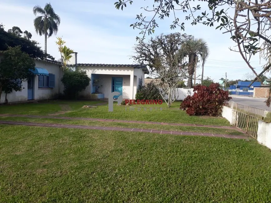 Foto 2 de Chácara com 3 quartos à venda, 288m2 em Centro, Tapes - RS
