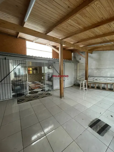 Foto 7 de Prédio Inteiro com 4 quartos à venda, 85m2 em Tapes - RS