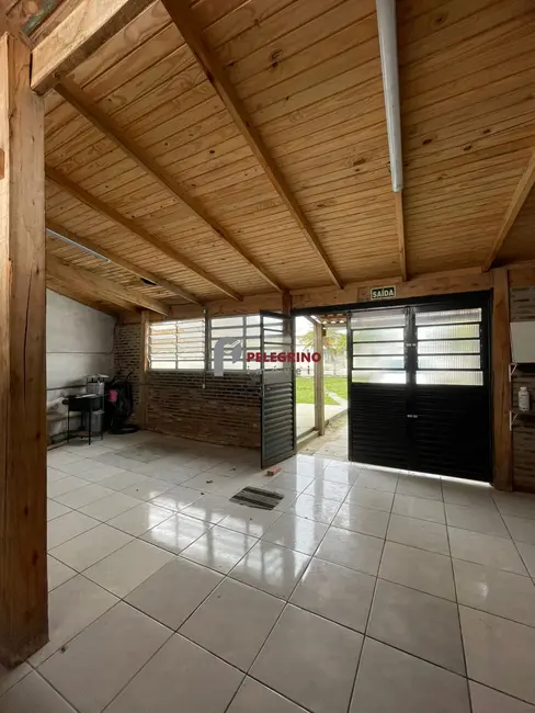 Foto 9 de Prédio Inteiro com 4 quartos à venda, 85m2 em Tapes - RS