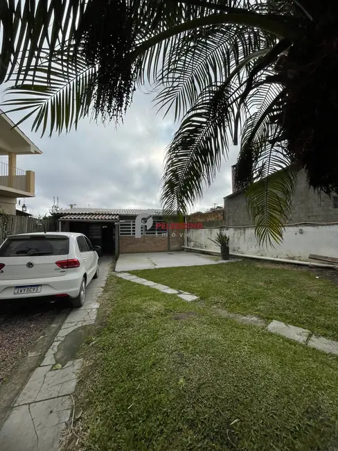 Foto 2 de Prédio Inteiro com 4 quartos à venda, 85m2 em Tapes - RS