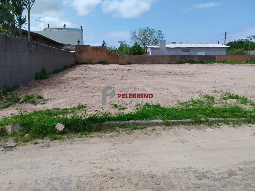 Foto 1 de Terreno / Lote à venda, 216m2 em Centro, Tapes - RS