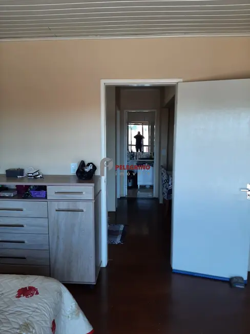 Foto 7 de Casa com 4 quartos à venda, 240m2 em Centro, Tapes - RS