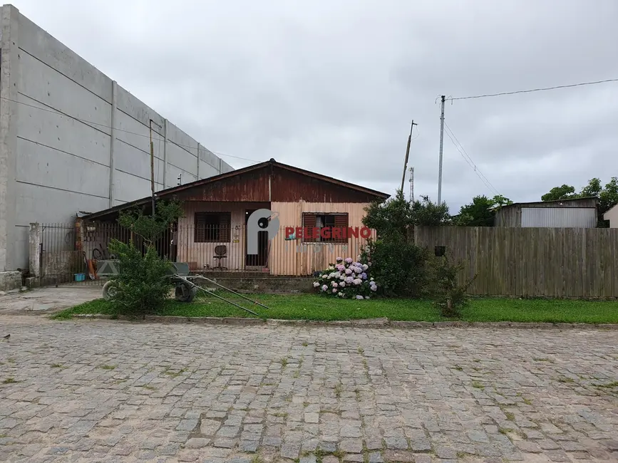 Foto 1 de Terreno / Lote à venda, 360m2 em Centro, Tapes - RS