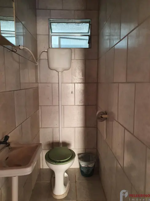 Sala Comercial com 1 quarto para alugar, 36m2 em Centro, Tapes - RS - imagem 5 Foto 5 de Sala Comercial com 1 quarto para alugar, 36m2 em Centro, Tapes - RS