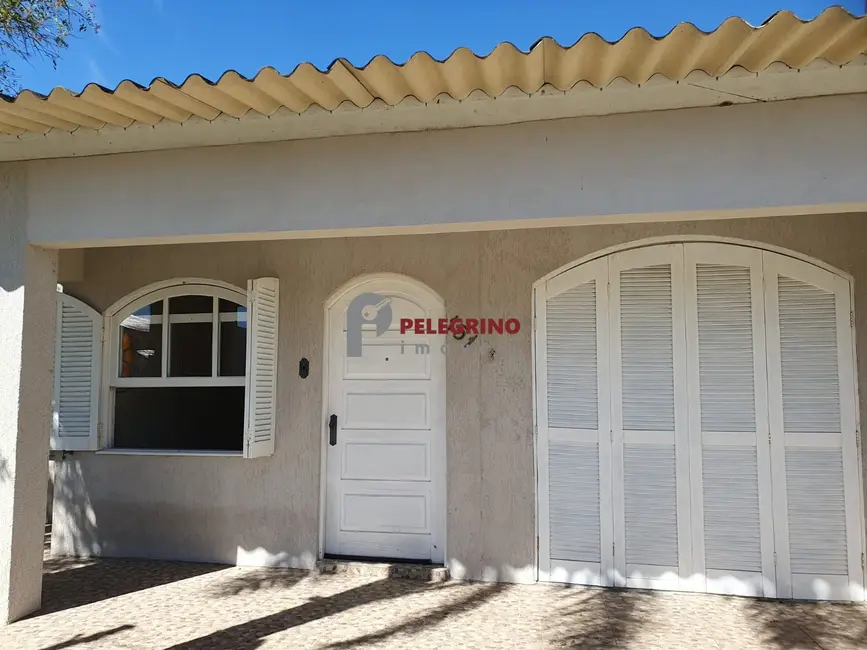 Casa com 4 quartos à venda, 127m2 em Centro, Tapes - RS - imagem 2 Foto 2 de Casa com 4 quartos à venda, 127m2 em Centro, Tapes - RS