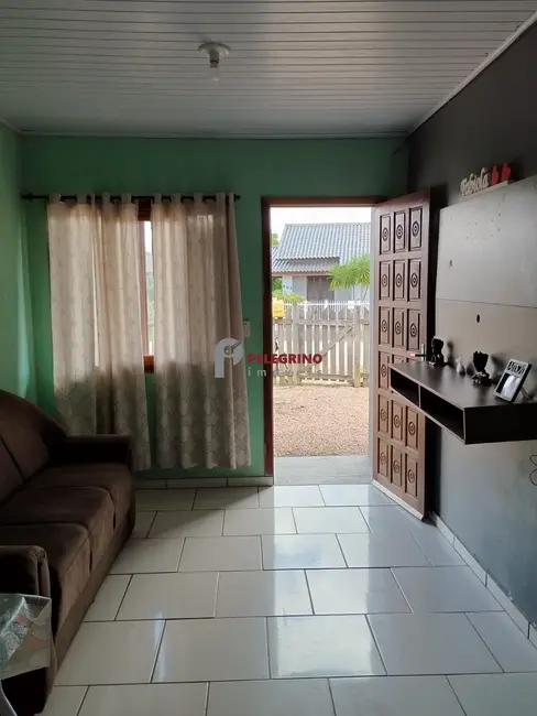 Foto 7 de Casa com 2 quartos à venda, 68m2 em Tapes - RS