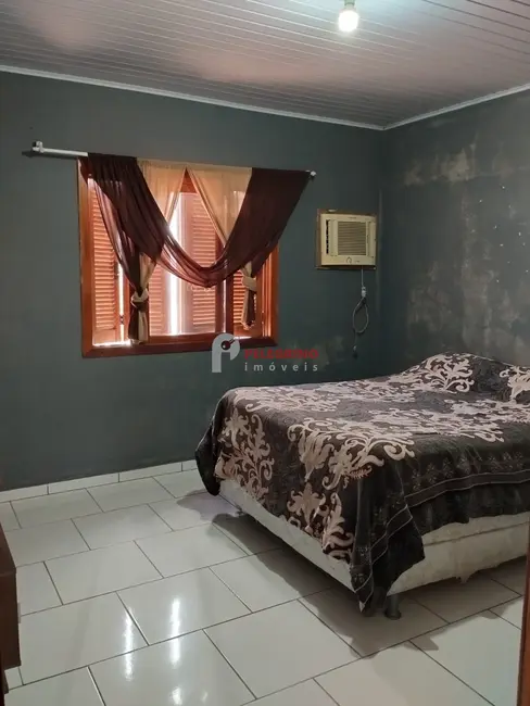 Foto 9 de Casa com 2 quartos à venda, 68m2 em Tapes - RS