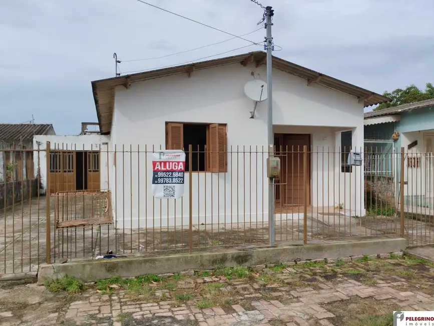 Foto 2 de Casa com 3 quartos para alugar, 95m2 em Centro, Tapes - RS