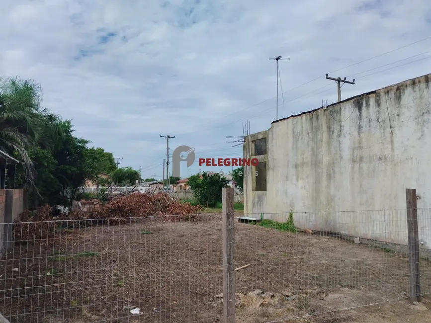 Foto 2 de Prédio Inteiro com 1 quarto à venda, 120m2 em Centro, Tapes - RS