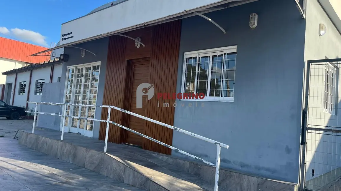 Foto 2 de Casa com 2 quartos à venda, 98m2 em Centro, Tapes - RS