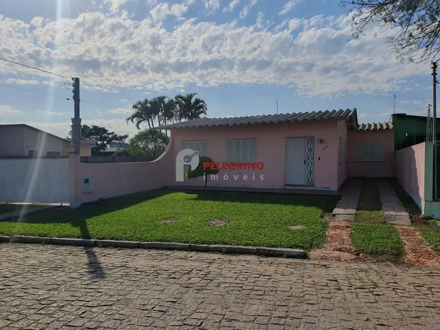 Foto 2 de Casa com 2 quartos à venda, 150m2 em Centro, Tapes - RS