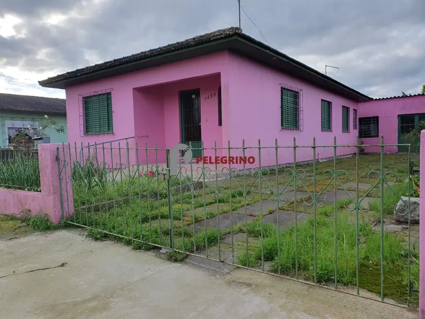 Foto 2 de Casa com 3 quartos à venda, 131m2 em Centro, Tapes - RS
