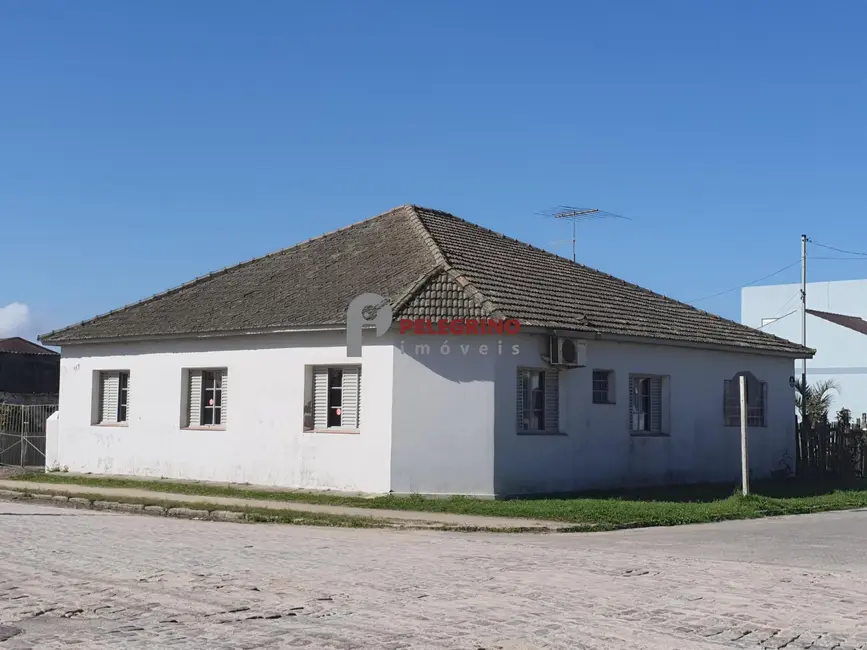 Foto 1 de Casa com 3 quartos à venda, 148m2 em Centro, Tapes - RS