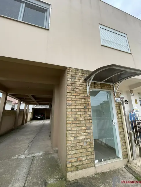 Apartamento com 1 quarto para alugar, 65m2 em Centro, Tapes - RS - imagem 2 Foto 2 de Apartamento com 1 quarto para alugar, 65m2 em Centro, Tapes - RS