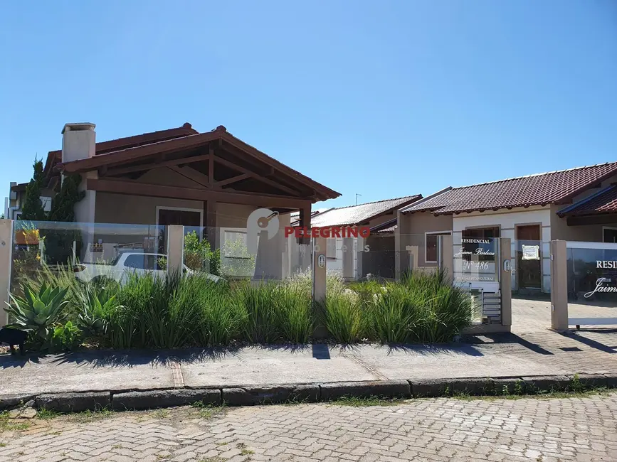 Foto 1 de Casa de Condomínio com 2 quartos à venda, 78m2 em Tapes - RS