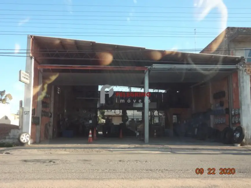 Foto 1 de Prédio Inteiro com 2 quartos à venda, 398m2 em Centro, Tapes - RS