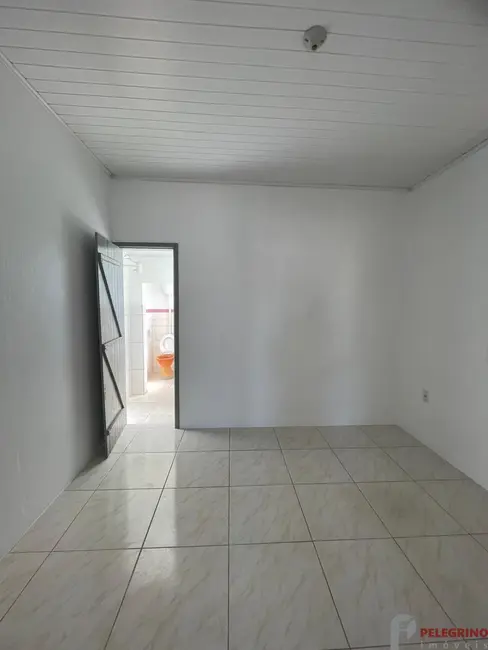 Casa com 1 quarto para alugar, 50m2 em Centro, Tapes - RS - imagem 6 Foto 6 de Casa com 1 quarto para alugar, 50m2 em Centro, Tapes - RS