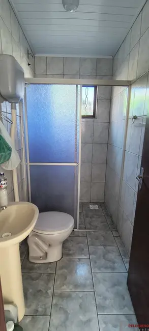 Foto 5 de Casa com 2 quartos à venda, 121m2 em Centro, Tapes - RS