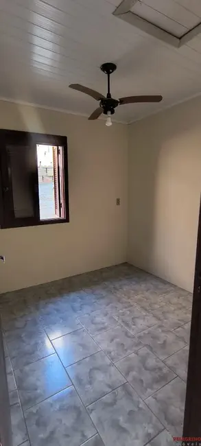 Foto 6 de Casa com 2 quartos à venda, 121m2 em Centro, Tapes - RS