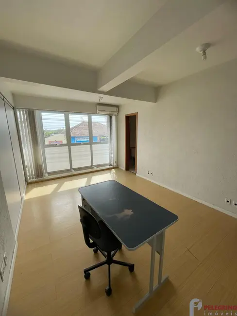 Sala Comercial com 1 quarto para alugar, 23m2 em Centro, Tapes - RS - imagem 9 Foto 9 de Sala Comercial com 1 quarto para alugar, 23m2 em Centro, Tapes - RS