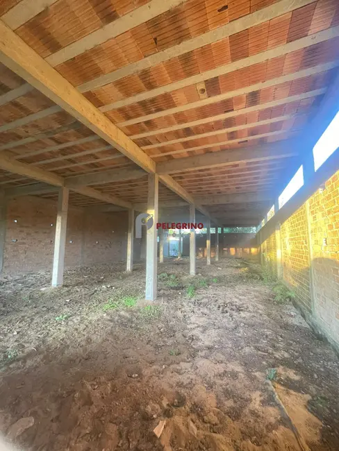 Foto 5 de Prédio Inteiro com 1 quarto à venda, 280m2 em Tapes - RS