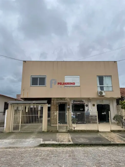 Foto 1 de Apartamento com 2 quartos para alugar, 65m2 em Centro, Tapes - RS