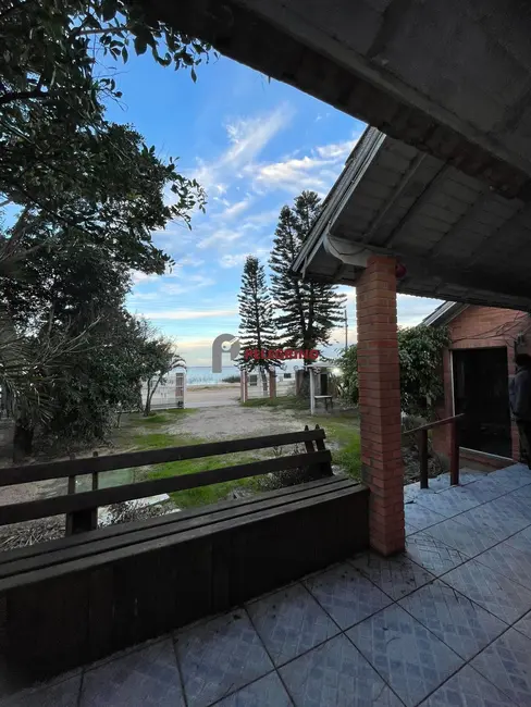 Casa com 3 quartos à venda, 99m2 em Tapes - RS - imagem 5 Foto 5 de Casa com 3 quartos à venda, 99m2 em Tapes - RS