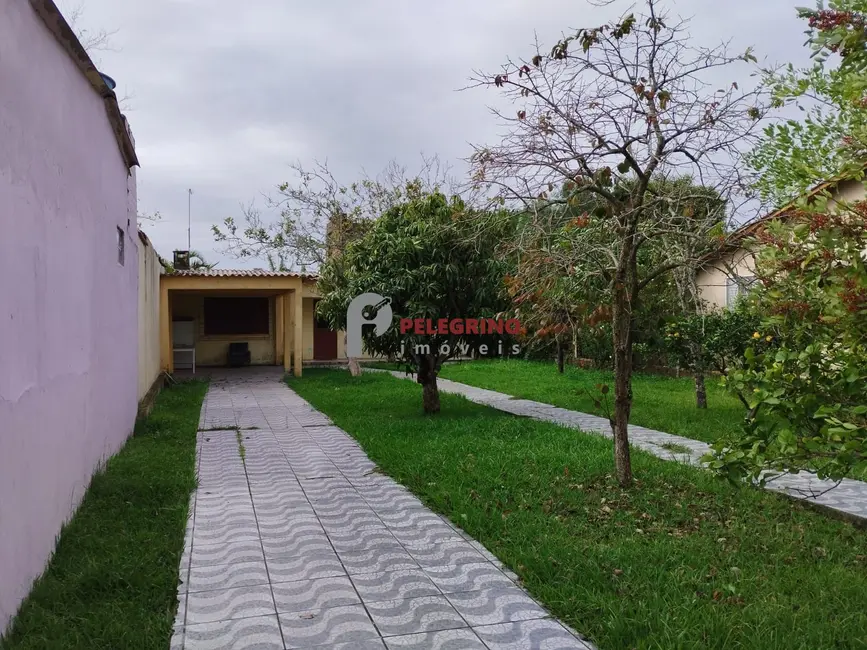 Casa com 1 quarto à venda, 61m2 em Tapes - RS - imagem 2 Foto 2 de Casa com 1 quarto à venda, 61m2 em Tapes - RS