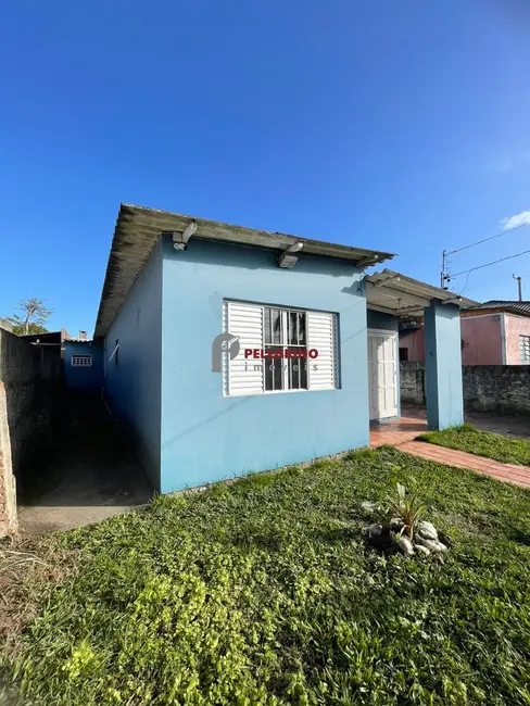 Foto 3 de Casa com 2 quartos à venda, 124m2 em Centro, Tapes - RS