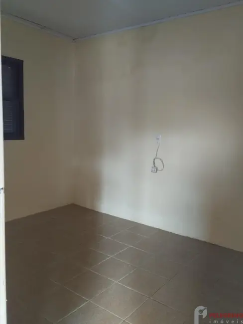 Casa com 2 quartos para alugar, 50m2 em Tapes - RS - imagem 7 Foto 7 de Casa com 2 quartos para alugar, 50m2 em Tapes - RS