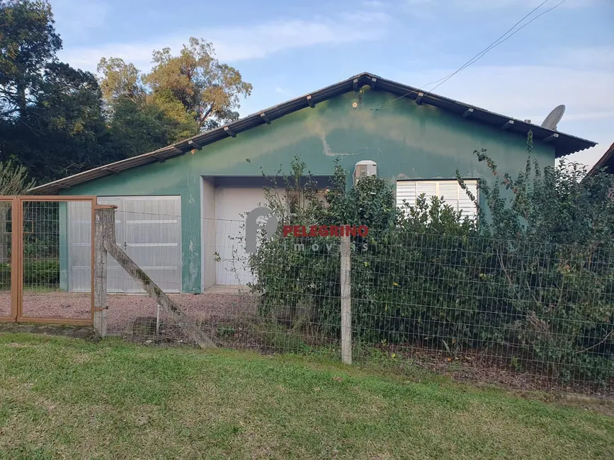 Foto 2 de Casa com 2 quartos à venda, 122m2 em Tapes - RS