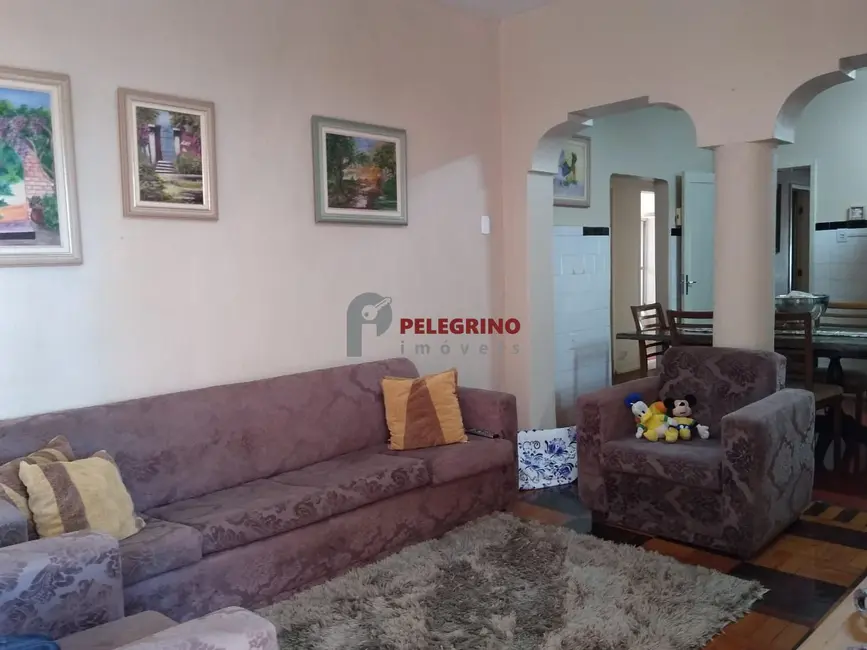 Foto 3 de Casa com 4 quartos à venda, 224m2 em Centro, Tapes - RS