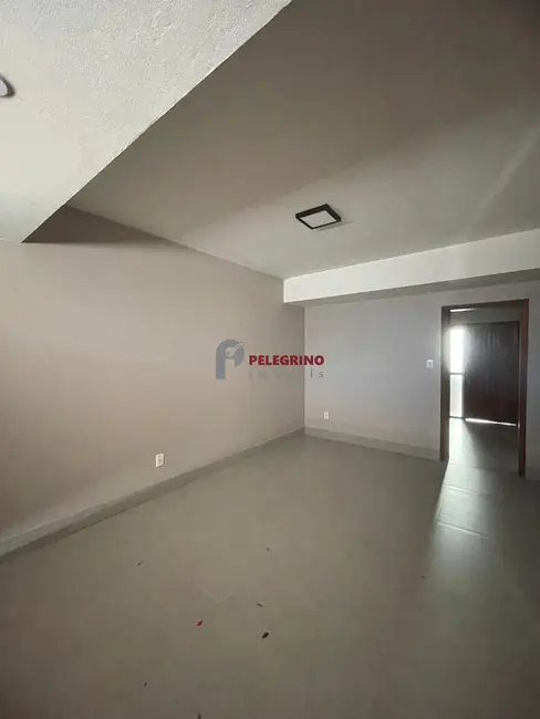 Casa com 4 quartos à venda, 204m2 em Centro, Tapes - RS - imagem 6 Foto 6 de Casa com 4 quartos à venda, 204m2 em Centro, Tapes - RS