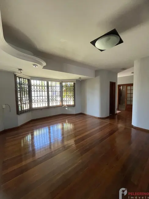 Foto 5 de Casa com 4 quartos à venda, 204m2 em Centro, Tapes - RS