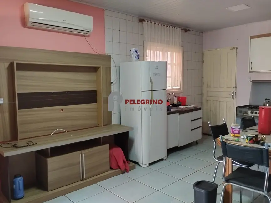 Foto 5 de Casa com 3 quartos à venda, 103m2 em Tapes - RS