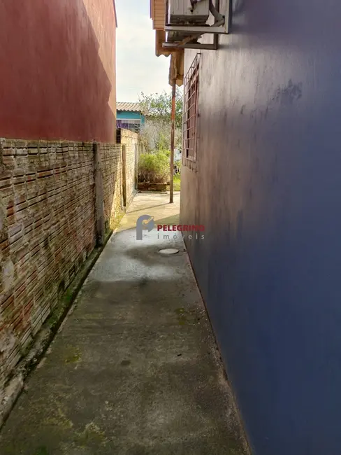 Foto 3 de Casa com 3 quartos à venda, 103m2 em Tapes - RS